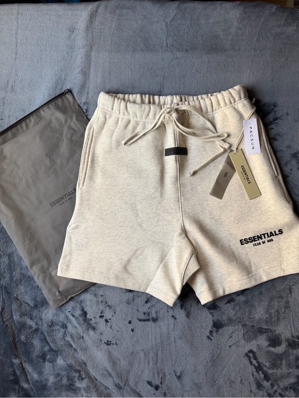 Essentials Fear of God Light Oat Shorts